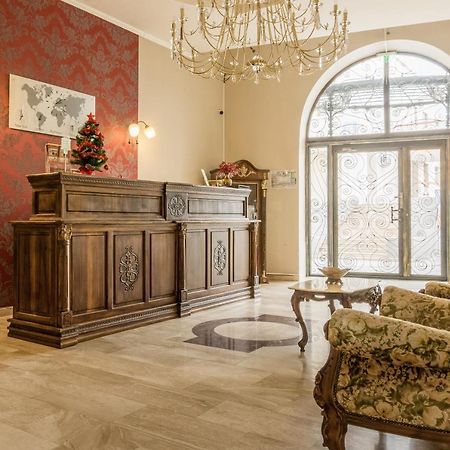 Hotel Ferdinand Hátszeg Kültér fotó