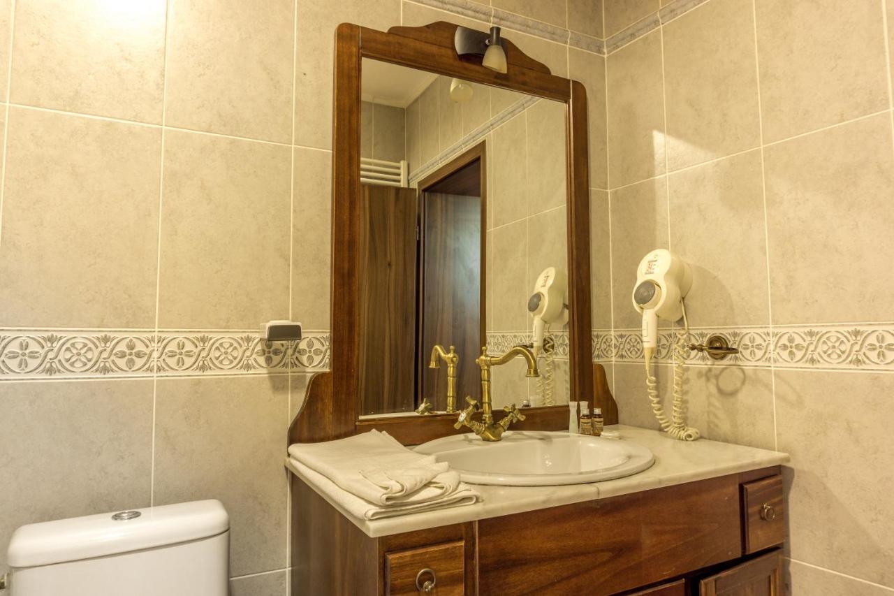 Hotel Ferdinand Hátszeg Kültér fotó